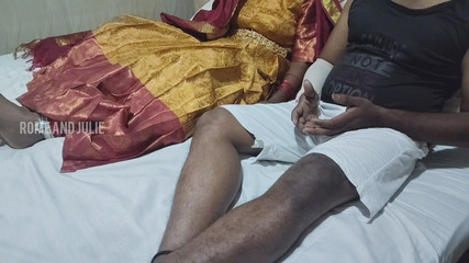 शर्मीली युवा लड़की मीरा के साथ मुट्ठी की रात तमिल स्पष्ट ऑडियो