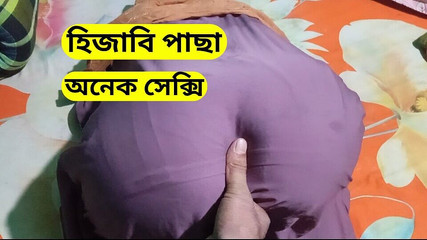 इस हिजाबी लड़की ने अकेले में जो किया उस पर आपको यकीन नहीं होगा