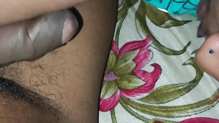 मल्लू हॉट गर्ल प्यार से ब्लोजॉब करती है, मुझे लंड चूसना पसंद है