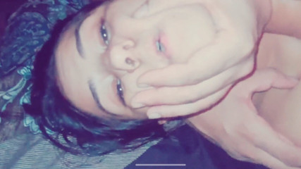 कामुक पत्नी पति के दोस्त के साथ कठिन सेक्स करती है