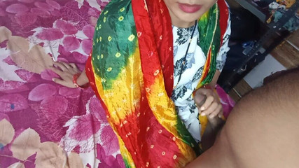 देसी भारतीय लड़की की उसके कोलाज बॉयफ्रेंड द्वारा रोमांटिक चुदाई