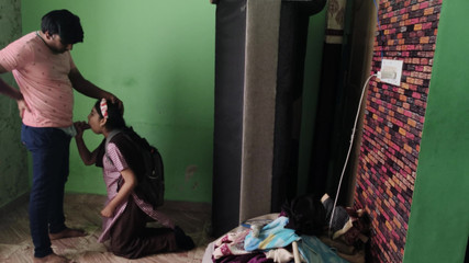 हॉट इंडियन कॉलेज यूनिफॉर्म