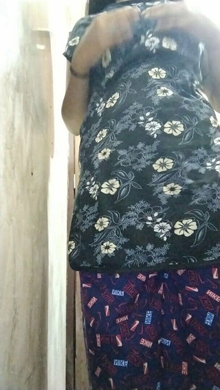 मेरी सौतेली बहन रिया ठाकुर को नंगा करके उसका वीडियो बनाया और फिर उसका पूरा मजा लिया