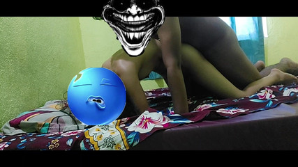 देसी भारतीय मराठी लड़की का पहली बार मुख-मैथुन और डॉगी स्टाइल