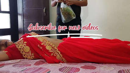 हॉट इंडियन देसी विलेज स्टेपाउंटी सौतेले बेटे के साथ चुदाई कर रही थी