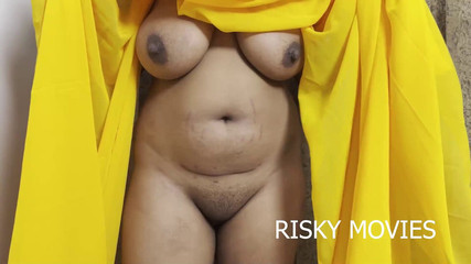 देसी भाभी ने अपने सारे कपड़े उतार दिए मस्त भारतीय भाभी