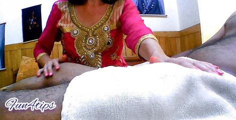 फूहड़ गृहिणी को काला लंड पसंद है