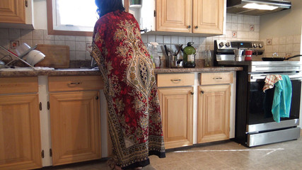 पंजाबी भाभी के मुंह में ब्लोजॉब सह शॉट लूटा