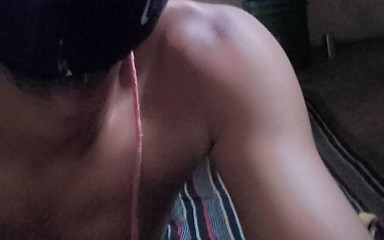 प्यारा भारत युगल कठिन बकवास करते हैं