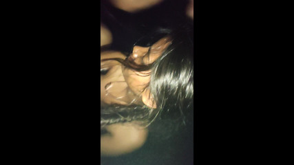 कैसे प्रेमी ने अपनी प्रेमिका को जमीन पर पटक दिया