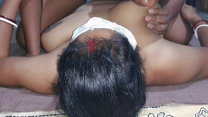 बड़े स्तन वाली सेक्सी भारतीय भाभी सेक्स वीडियो