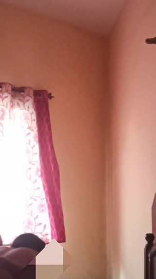 मेरी गर्लफ्रेंड के साथ हॉट चुदाई वीडियो उसने मेरे डिक को खुश कर दिया