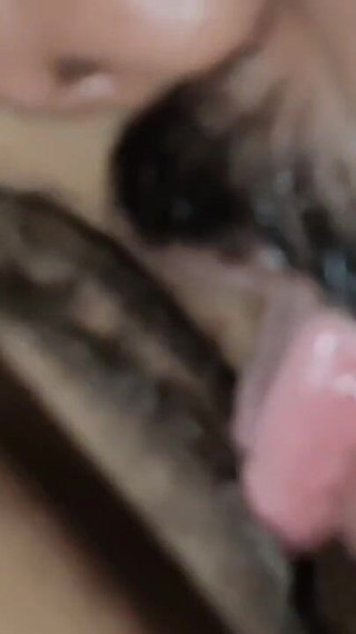 शादीशुदा लड़के ने क्रिसमस पर लड़की को बुलाया असली घर का बना