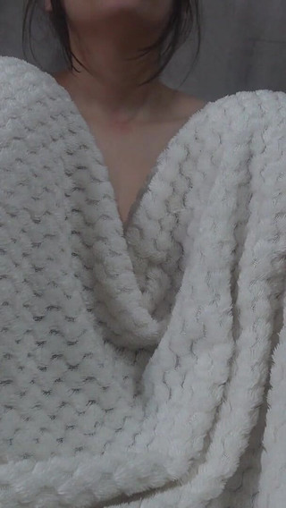 भारतीय बड़े स्तन वाली सौतेली बहन गर्भवती बुत बनाती है और फिर हस्तमैथुन करती है