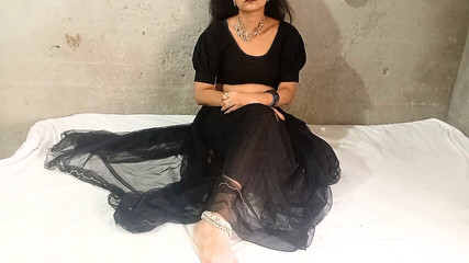 खूबसूरत भारतीय गर्लफ्रेंड को चोदा गया