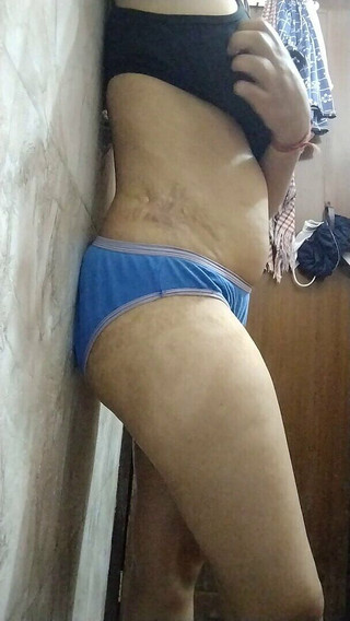 हॉट नवविवाहित पत्नी नई साबुन एस धोये चुची हॉट भारतीय देसी पत्नी