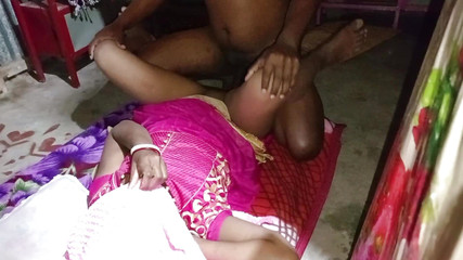 मेरी सौतेली बेटी को डॉगी स्टाइल में चोदा