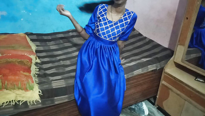 गंदी बात के साथ सौतेले बेटे द्वारा शरारती देसी सौतेली माँ की चुदाई