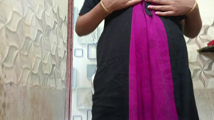 बॉयफ्रेंड बुला रहा है, घर आ रहा हूँ, बाथरूम में बहुत टाइट चूत! भारतीय तमिल हॉट वीडियो