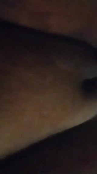 रात में सौतेले बेटे द्वारा सौतेली माँ की चुदाई की गई