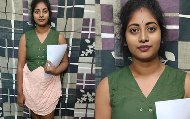 किशोर भारतीय शिक्षक ने उसे यौन संबंध बनाने के लिए आकर्षित किया