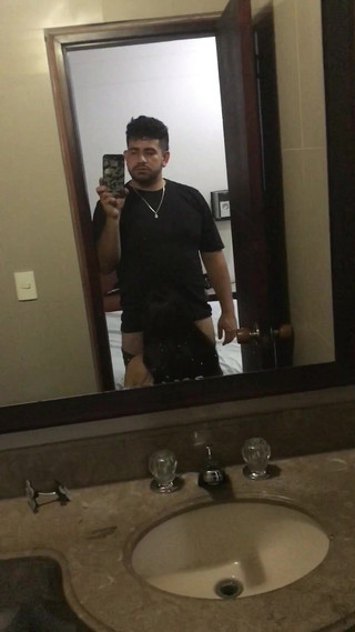 मेरी पत्नी की चूत को जोर से चोदना और वह मुझे भरपूर मुख-मैथुन देती है - एमेच्योर नोरा एमआईएलए और एंडी जेड 94