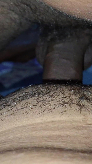 मेरी सौतेली बहन के साथ कमरा साझा करें