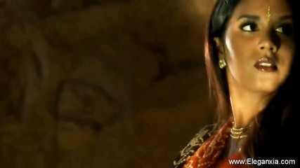 अद्भुत भारतीय बेब स्ट्रिपिंग