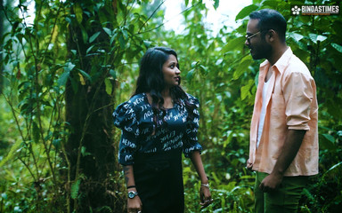 बॉयफ्रेंड ने अपनी सेक्सी गर्लफ्रेंड को खुले जंगल में चोदा