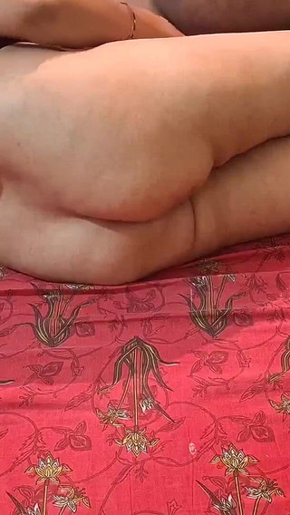 पति के साथ बहुत हॉट भाभी की हार्डकोर चुदाई