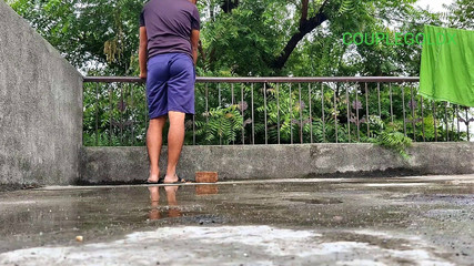 जेंटल रूफ पर बुलाया, प्यार किया और एक बार चूसा