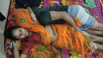 भारतीय देसी हॉट गांव भाभी का अपने पति के साथ सेक्स