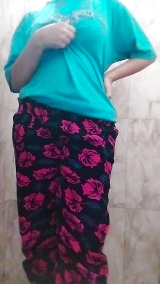 नग्न देसी किशोर ईपी. 4