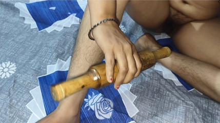 सौतेली बहन, मैंने बेलन को बुर में डाला