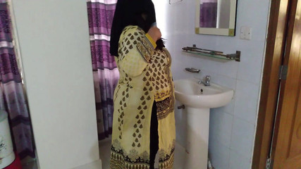 पड़ोसी द्वारा बड़ी गांड वाली किशोरी की चुदाई - बीबीडब्ल्यू सेक्सी कोलाज गर्ल