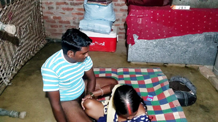 देसी इंडियन गाँव की कामुक भाभी