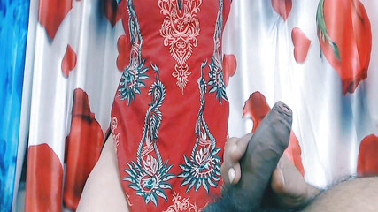 शानदार लंड का आनंद लेता है