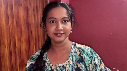 देसी गांव की लड़की ने पहली बार डॉगी स्टाइल का अनुभव लिया