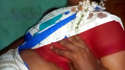 भारतीय शिक्षक अच्छे स्तन