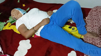 देसी लड़के ने गोरी औरत की गुलाबी चूत को जमकर चोदा XXX पोर्न भारतीय सुंदर देसी नग्न