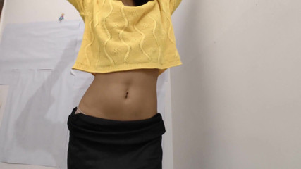 भारतीय कॉलेज लड़की वायरल एमएमएस लड़की हस्तमैथुन किशोर लड़की की चूत में उंगली करना वर्जिन लड़की की चूत में तंग बिल्ली में उंगली करना