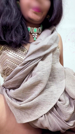 मुझे बताओ कि आपकी शादी की रात कैसी थी, मेरी प्यारी भाभी।