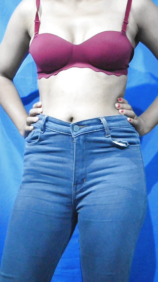 संवेदनशील भारतीय ग्रामीण सेक्स - भाग 1