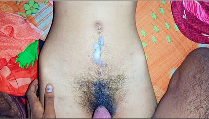 भारतीय देसी गाँव की लड़की और देसी गाँव का लड़का पुराने घर में मस्ती करते हुए - कोलाज गर्ल की चूत में उंगली करने वाला लड़का