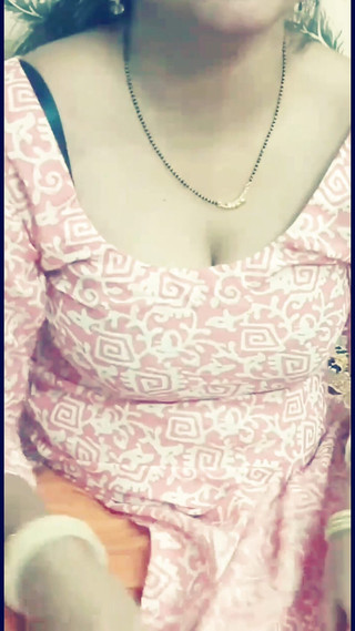 नवविवाहित भाभी आनंद लें