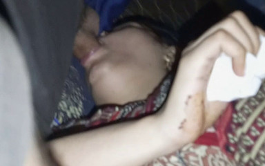 ब्लोवजॉब और मुँह में वीर्य और फिंगरिंग