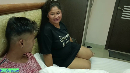 भारतीय हॉट बीबीडब्ल्यू लड़कियों की रात में सेक्स! हकीकत सेक्स