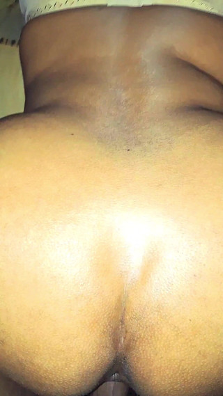 कमरे में हॉट देसी भारतीय जोड़ा डॉगीस्टाइल सेक्स