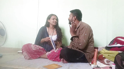 कविता मैडम ने यह नहीं सिखाया कि मानव प्रजनन प्रणाली योनि की तरह कैसे काम करती है।