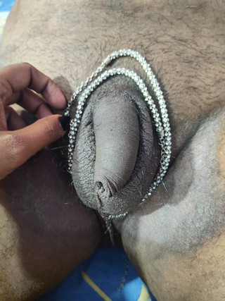 भोजपुरी हॉट भाभी जी ने अपने सौतेले पिता को अपने हाथों से हैंडजॉब दिया